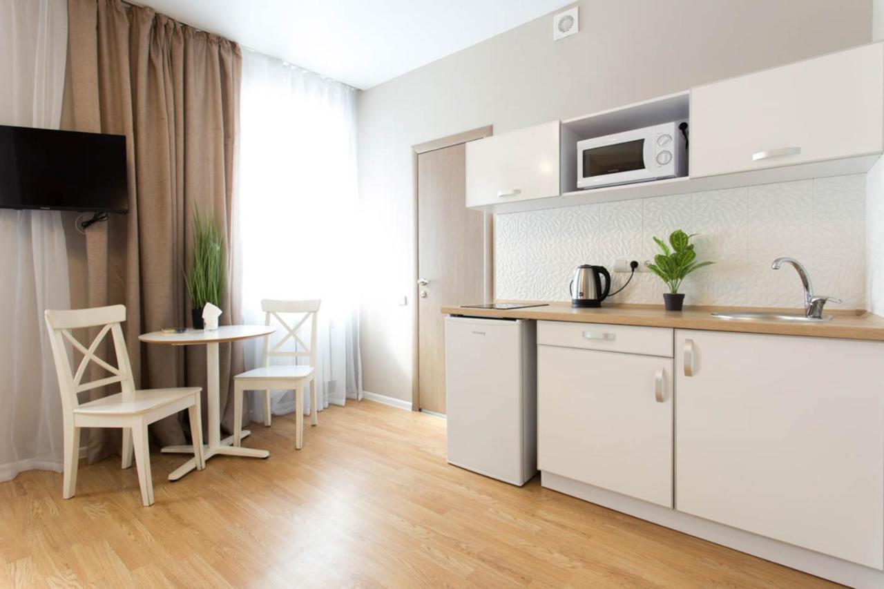 Apartment In The City Center - Gimnasiyna Naberezhna 24A-1 Charkiw Exterior foto