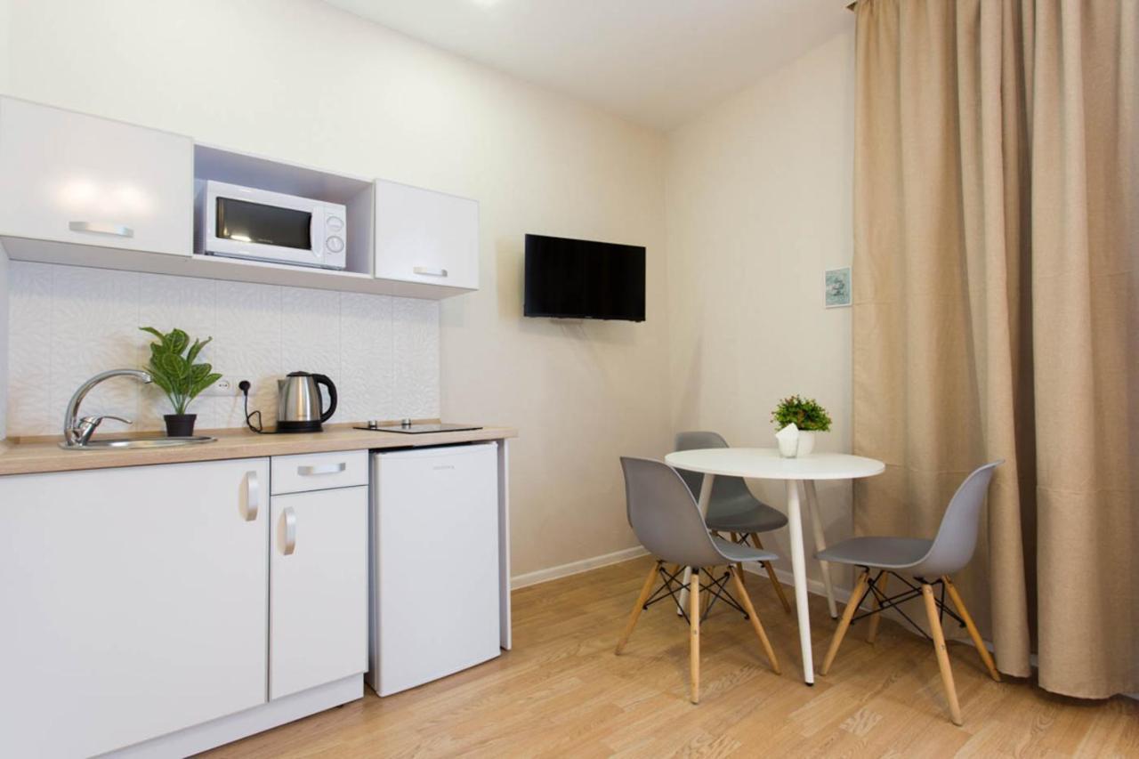 Apartment In The City Center - Gimnasiyna Naberezhna 24A-1 Charkiw Exterior foto